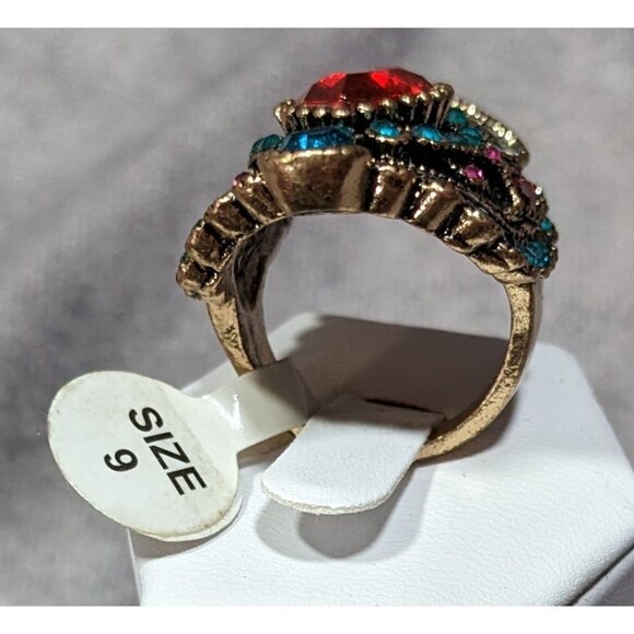 Bohemian Glam Red And Blue Gemmed Cocktail Ring - Picture 4 of 7